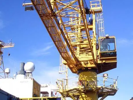 Steel Grating Crane Platforms for Heavy Loads and Safe Access