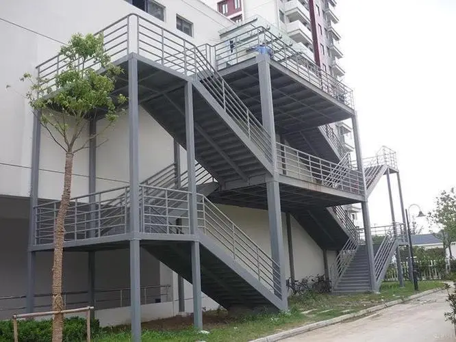 Steel Grating Fire Escape Stairs for Commercial & Industrial Use