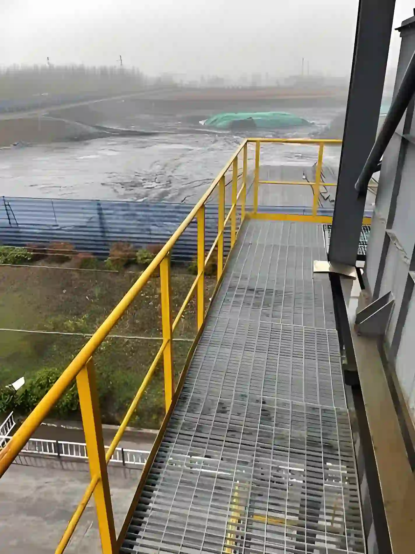 Steel Grating Operating Platforms