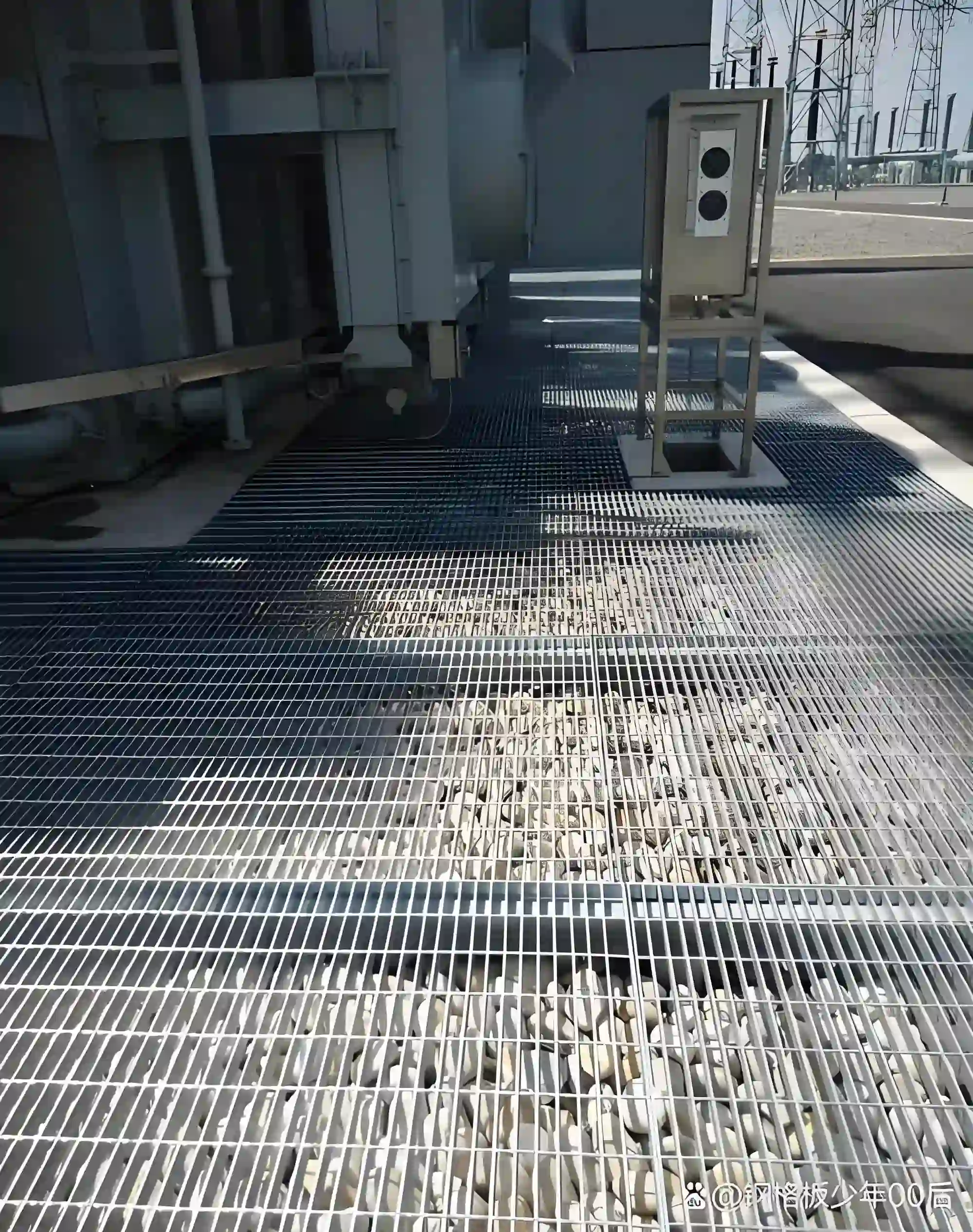 Steel Grating Operating Platforms