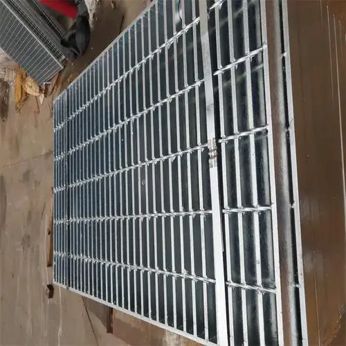 Steel Grating Windows