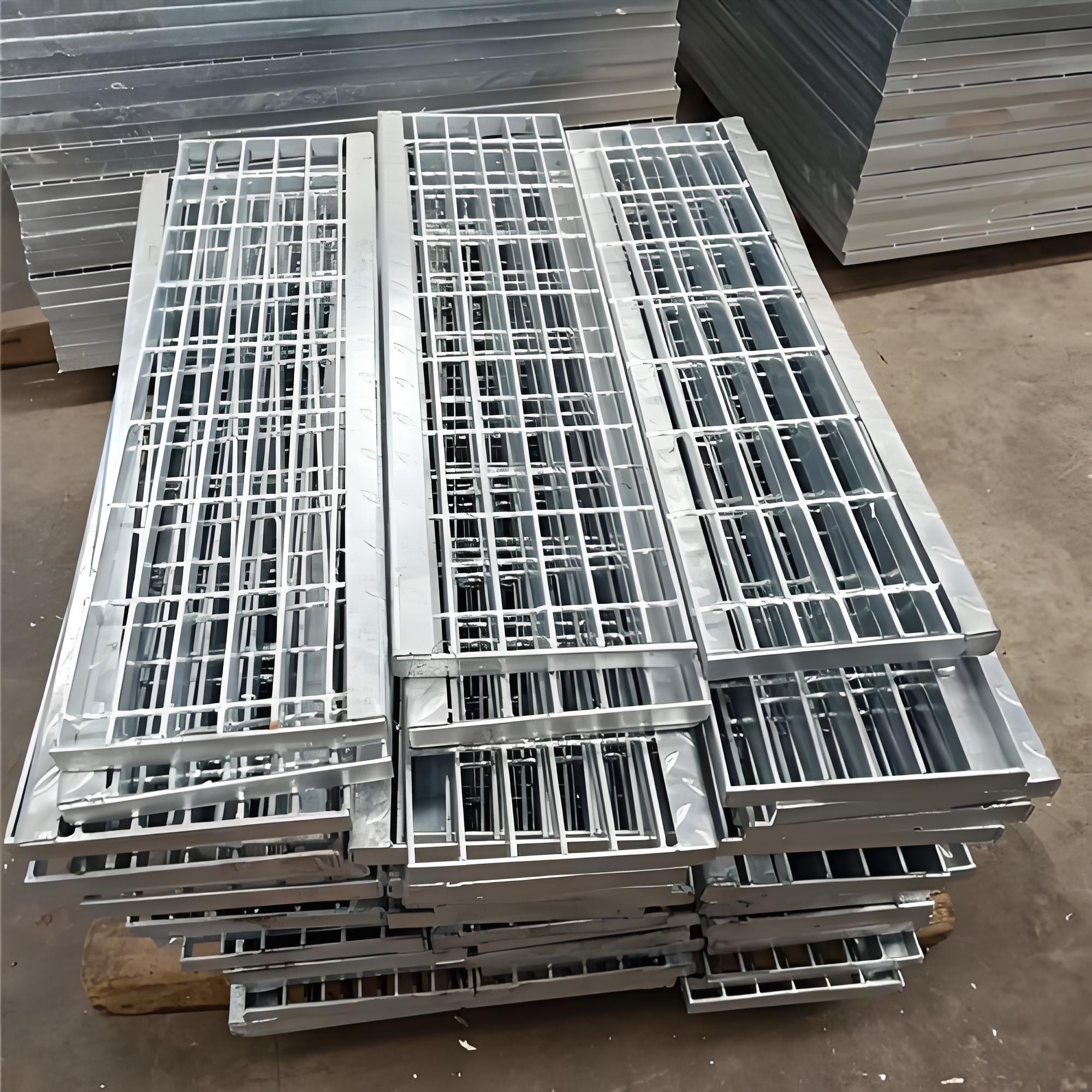 Steel Bar Grating Manufacturers