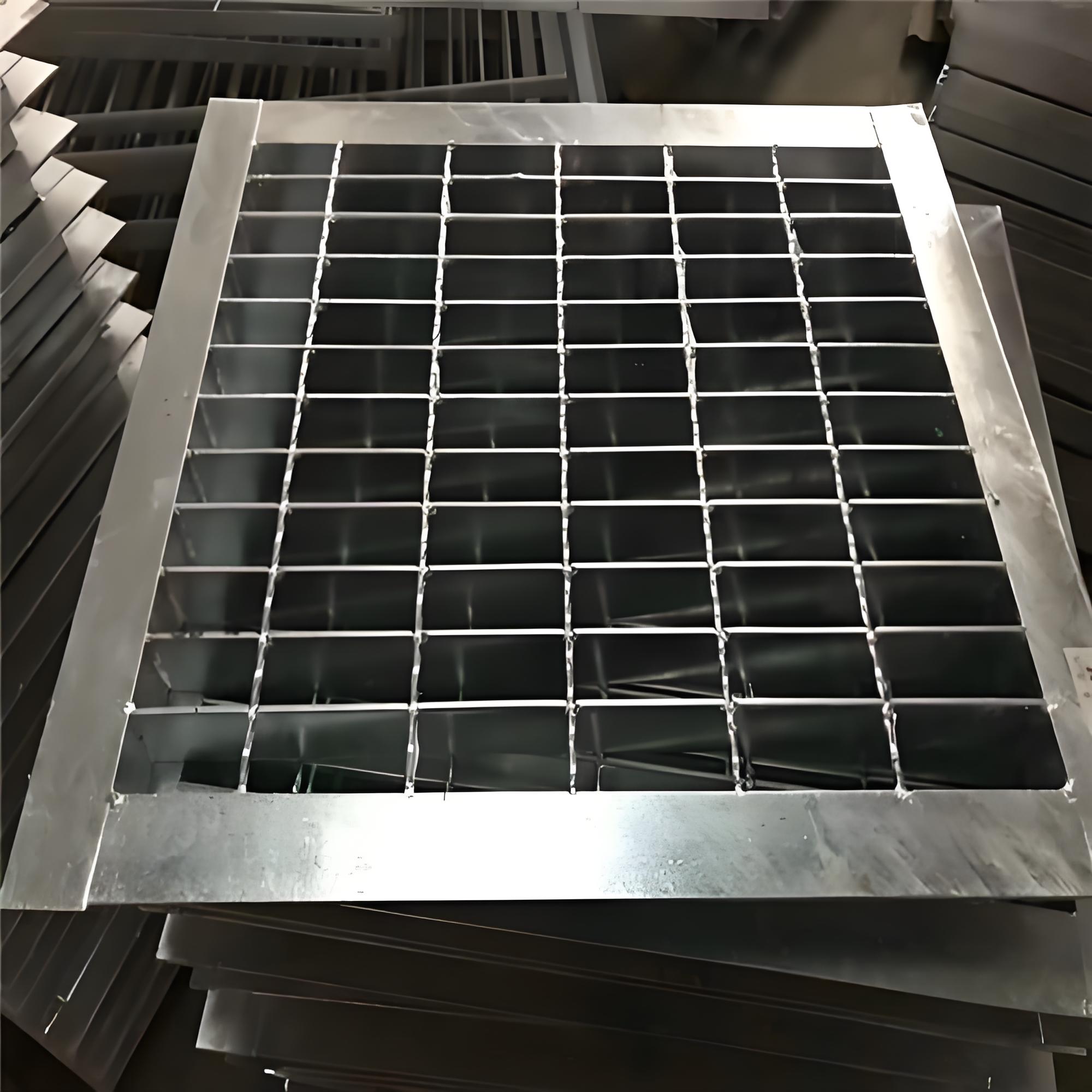 road trench cover plates