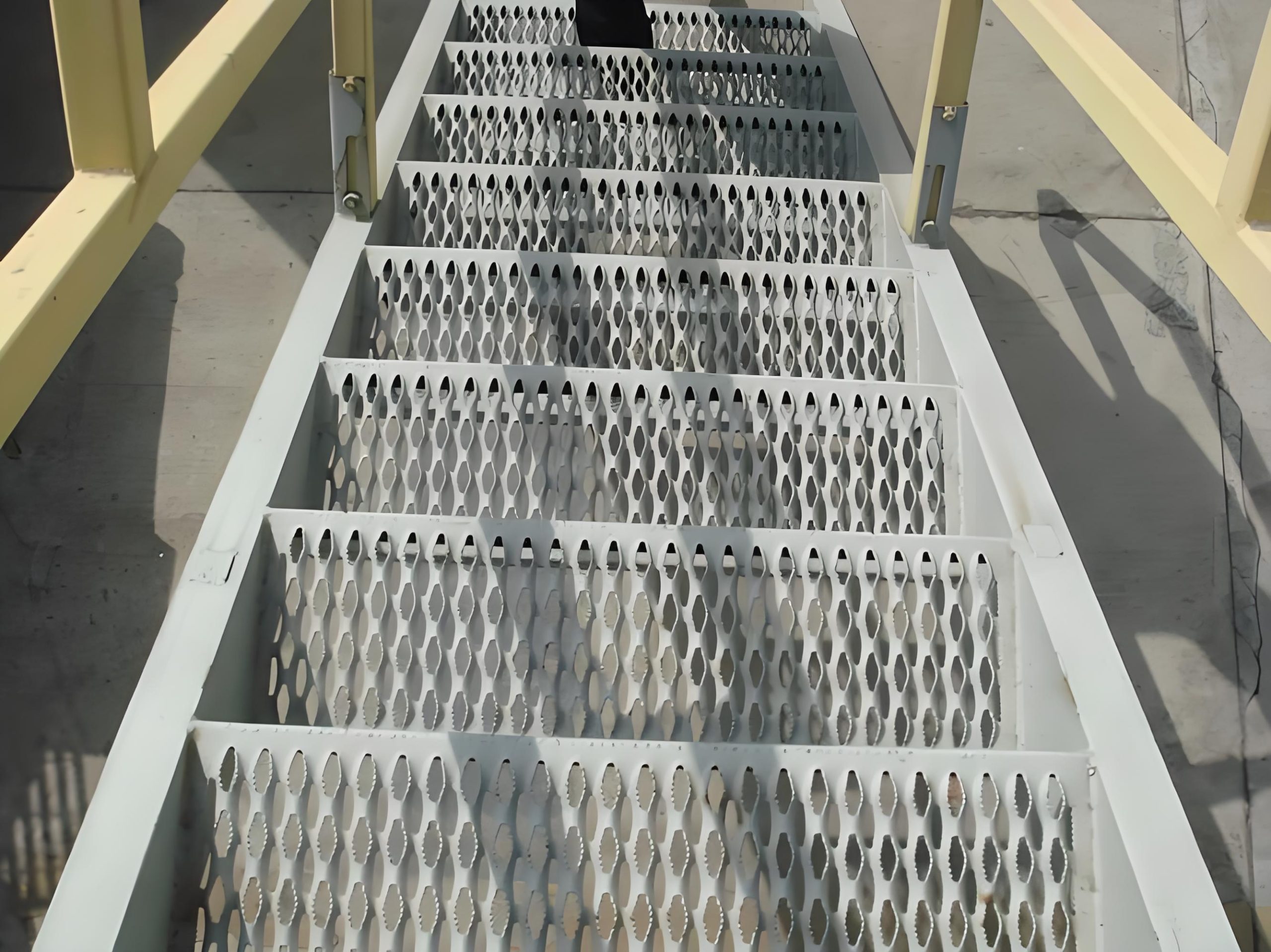 Galvanized Steel Stair Treads